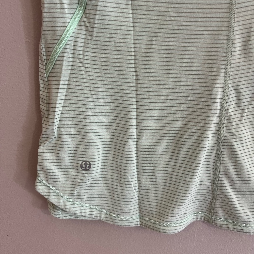 Lululemon mint green cap sleeve tee